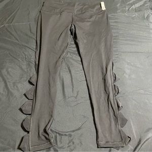 Victoria’s Secret Sport Black Knockout Tight with Mesh and Cutouts in Large NWT